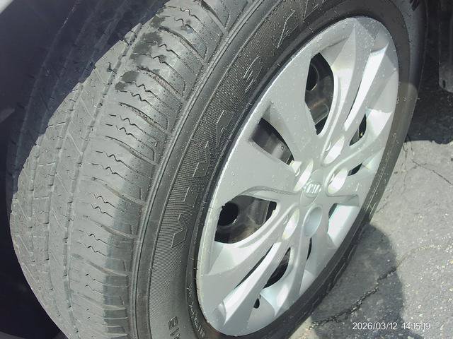Used 2013 Kia Forte EX FWD image 8