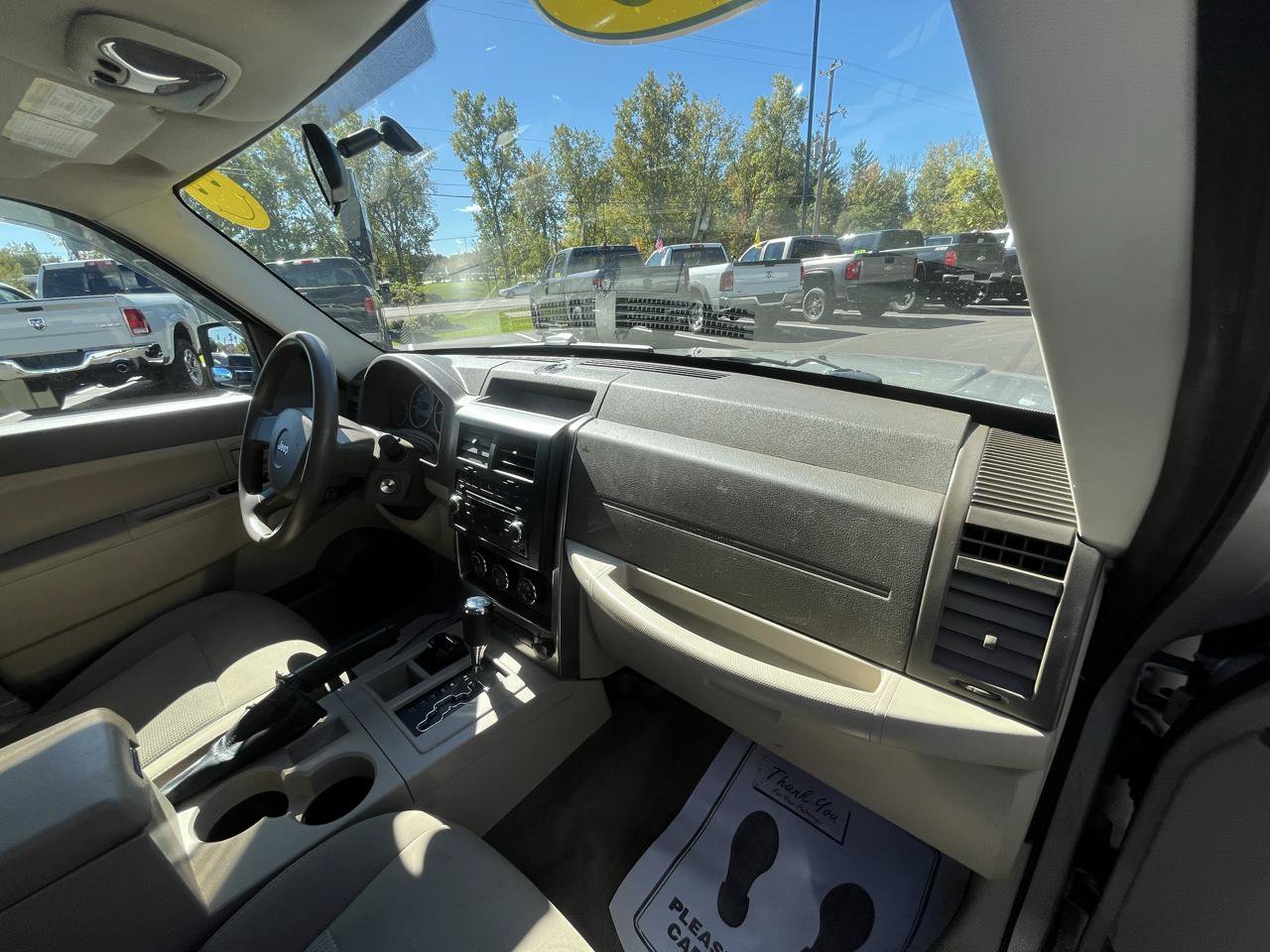 Used 2008 Jeep Liberty Sport w/ North Edition Group AWD/4WD image 16