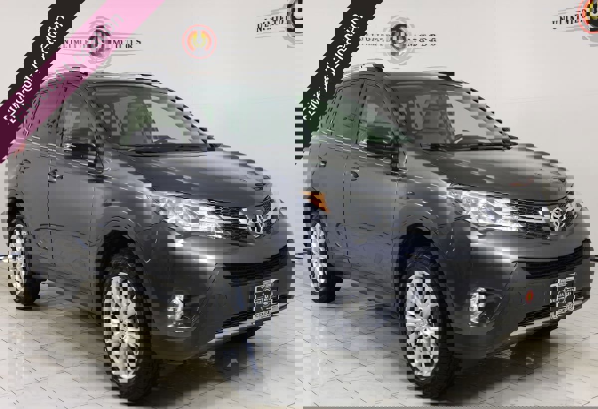 Used 2014 Toyota RAV4 Limited image 39
