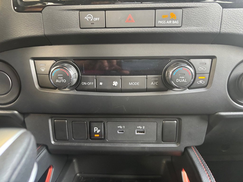 Used 2023 Nissan Frontier Pro-X w/ Technology Package image 15