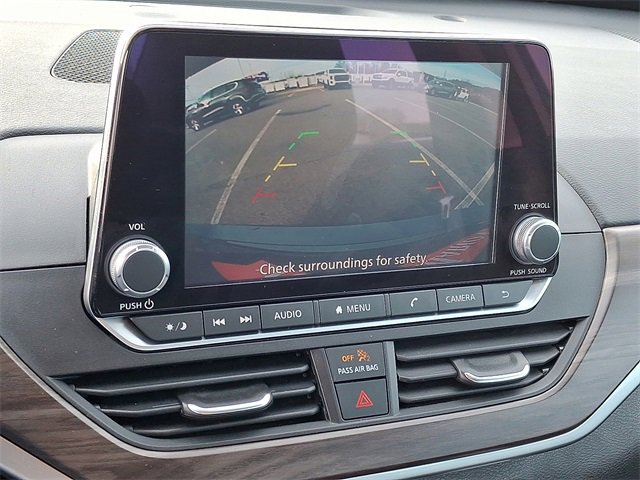 Used 2024 Nissan Altima 2.5 SV image 17