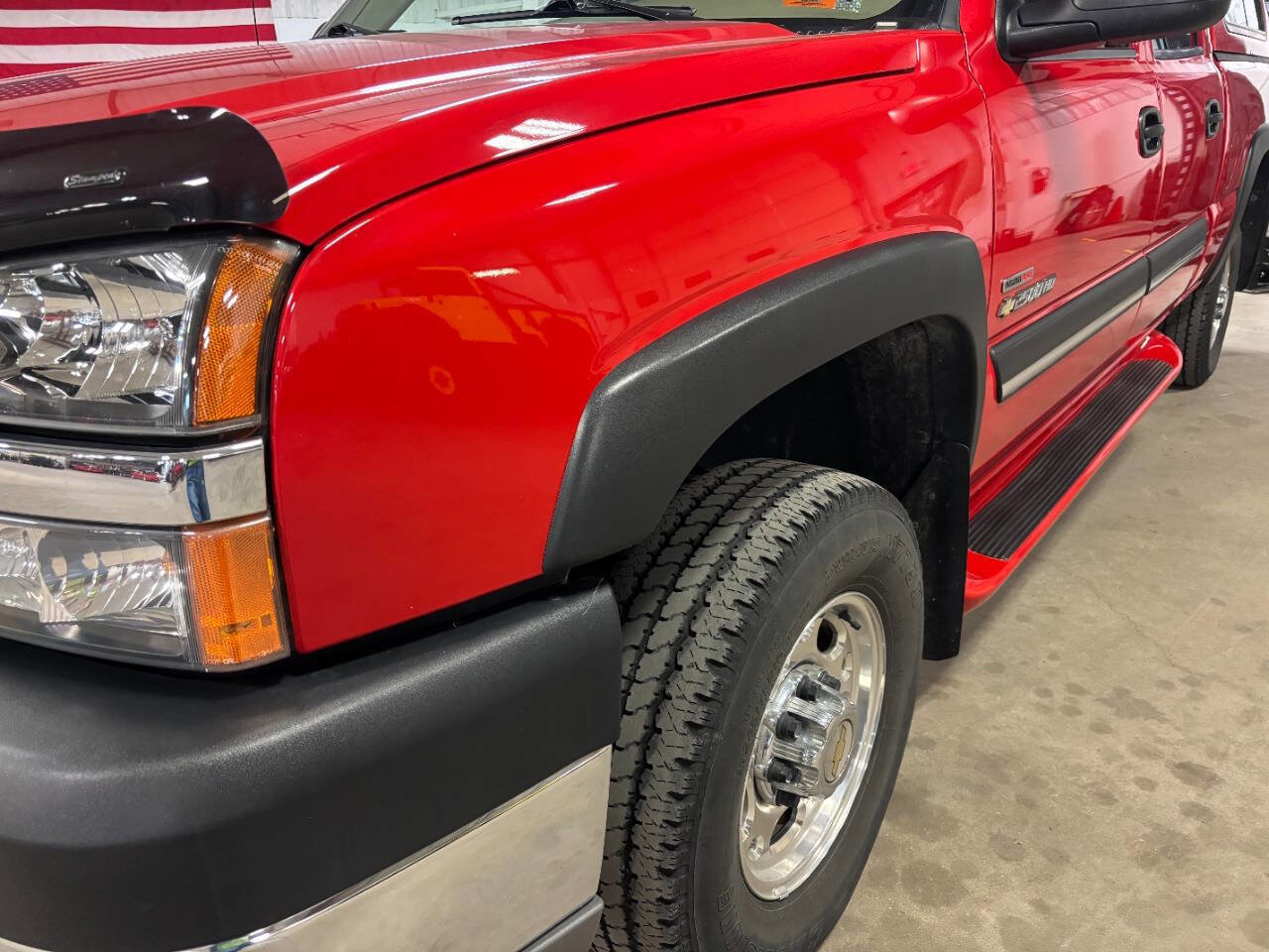 Used 2004 Chevrolet Silverado 2500 LS w/ Heavy-Duty Power Package RWD image 6