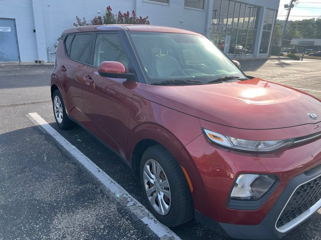 Used 2020 Kia Soul LX FWD image 3