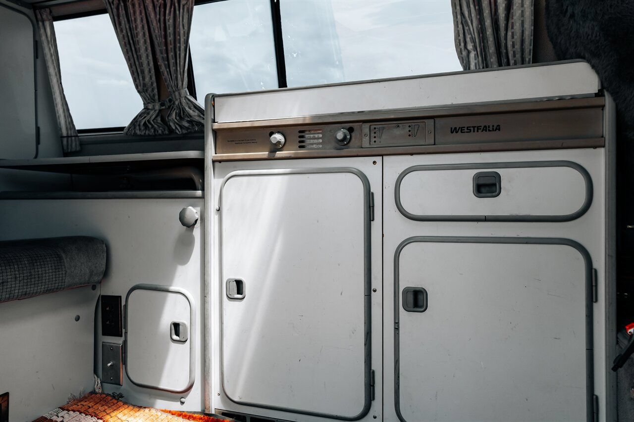Used 1989 Volkswagen Vanagon GL RWD image 40