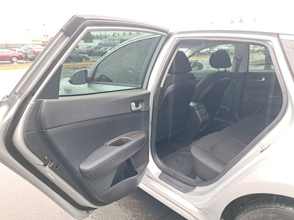 Used 2019 Kia Optima LX w/ LX 17" Wheel Package image 12