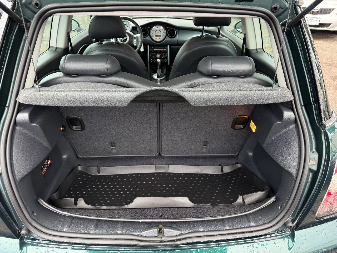 Used 2004 MINI Cooper Hardtop image 9