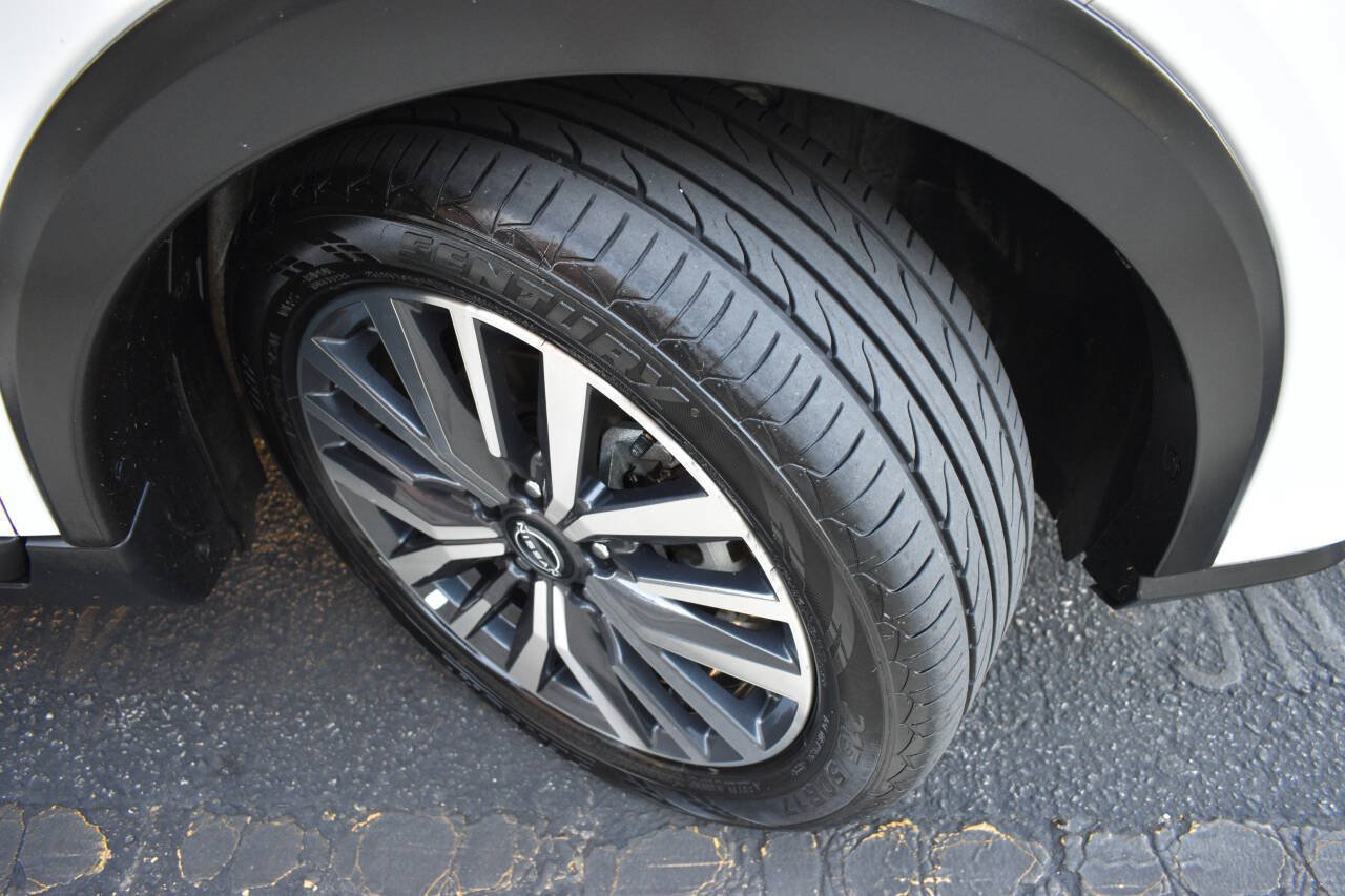 Used 2022 Nissan Kicks SV FWD image 40