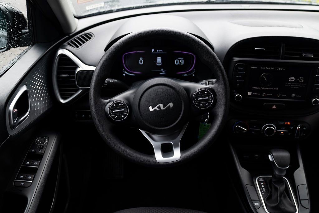 Used 2024 Kia Soul LX w/ Option Group 015 image 11
