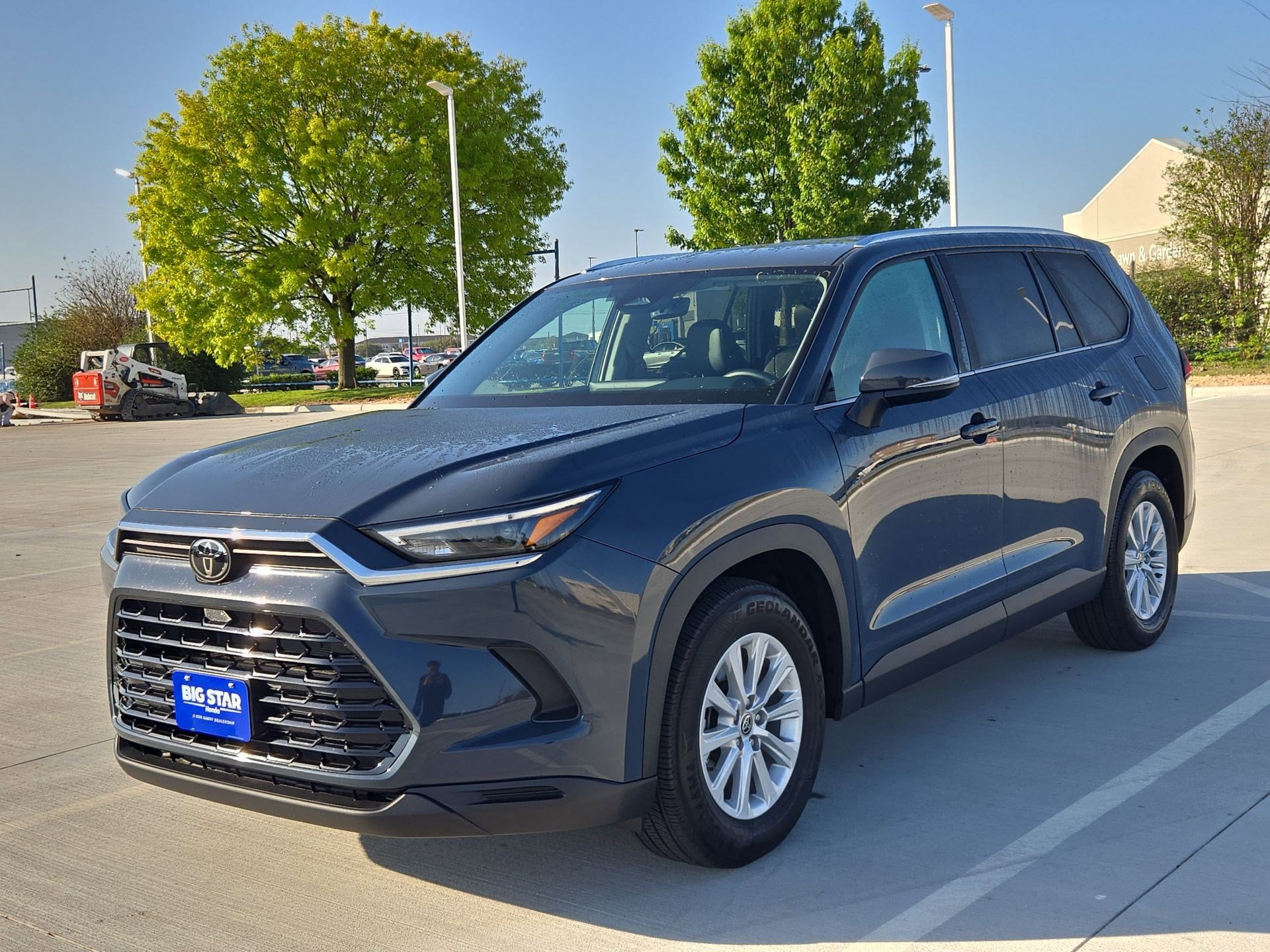 Used 2025 Toyota Grand Highlander FWD image 9