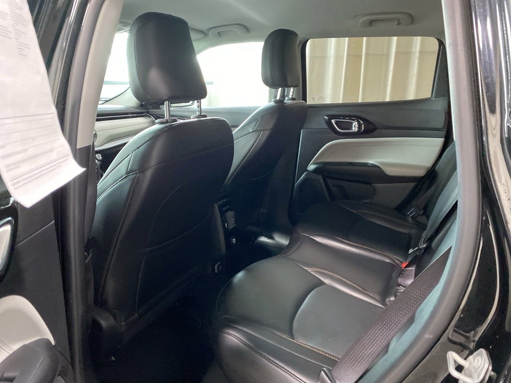 Used 2022 Jeep Compass Limited image 15