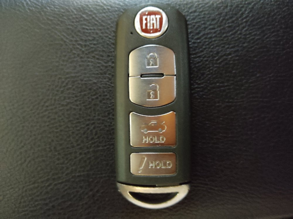 Used 2018 FIAT 124 Spider Abarth image 32