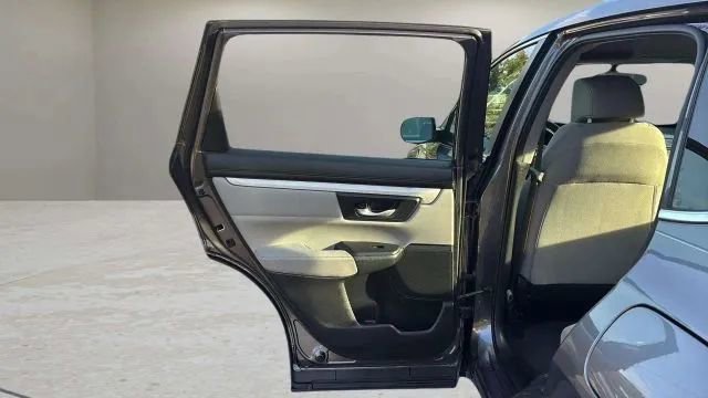 Used 2017 Honda CR-V LX image 26