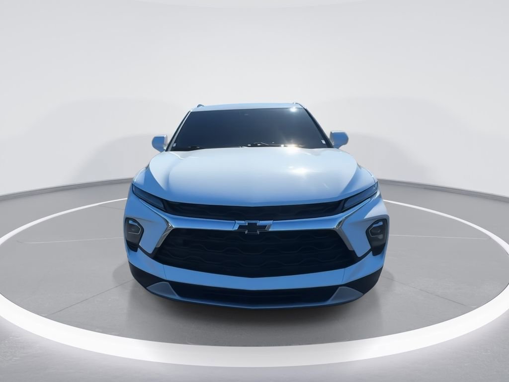 Used 2023 Chevrolet Blazer LT w/ Convenience Package image 3