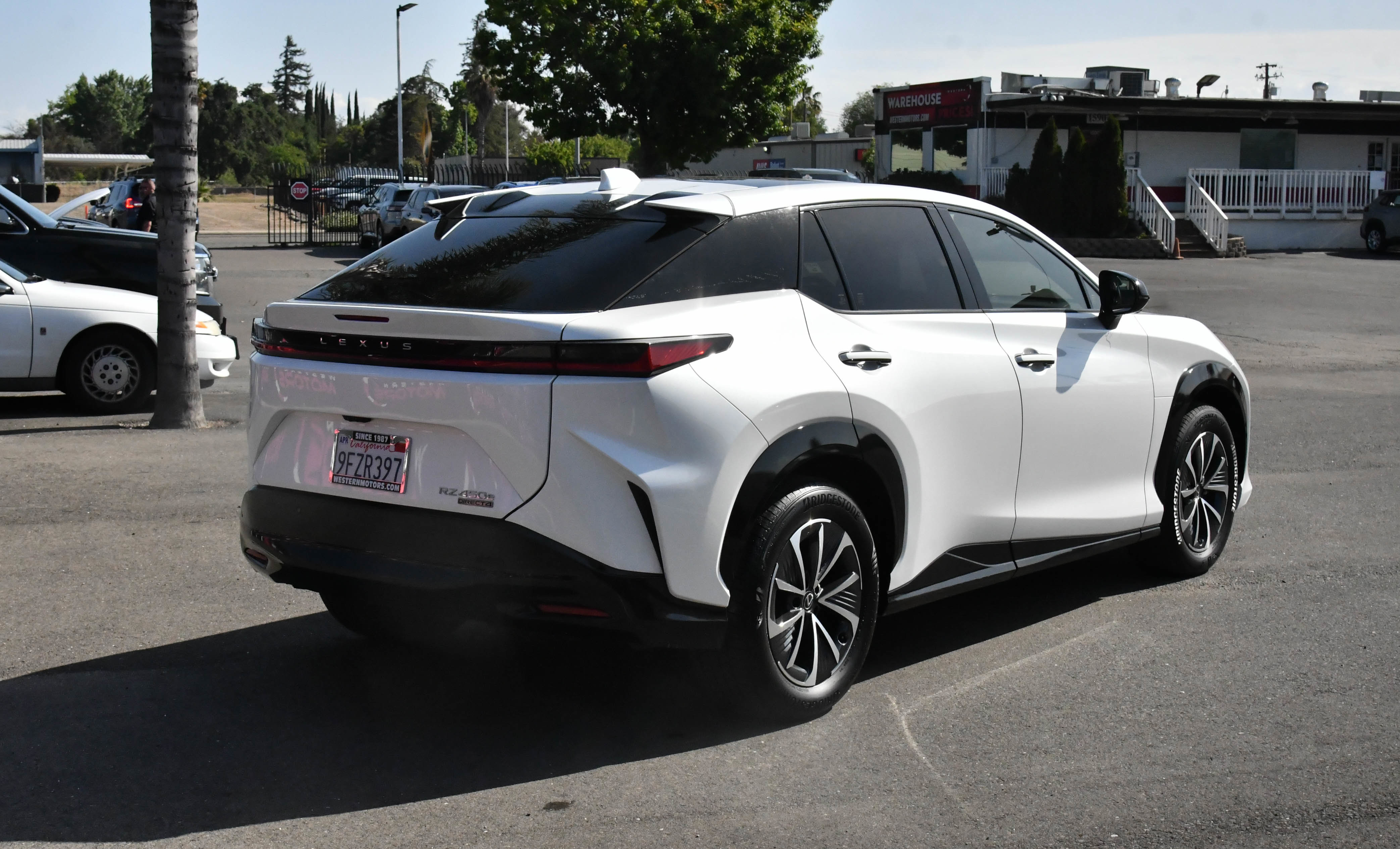 Used 2023 Lexus RZ 450e Premium w/ Accessory Package (Z1) AWD/4WD image 8