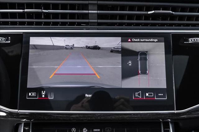 Certified 2025 Audi Q7 3.0T Premium w/ Convenience Package image 18