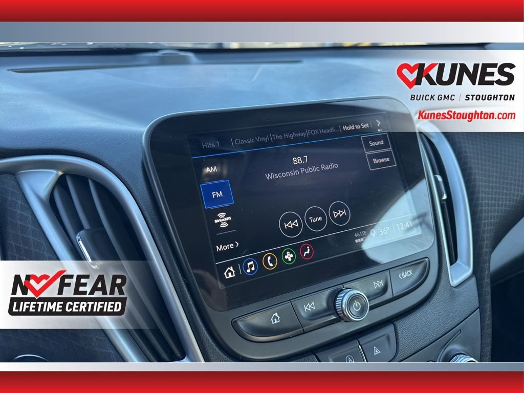 Used 2024 Chevrolet Malibu LT image 25