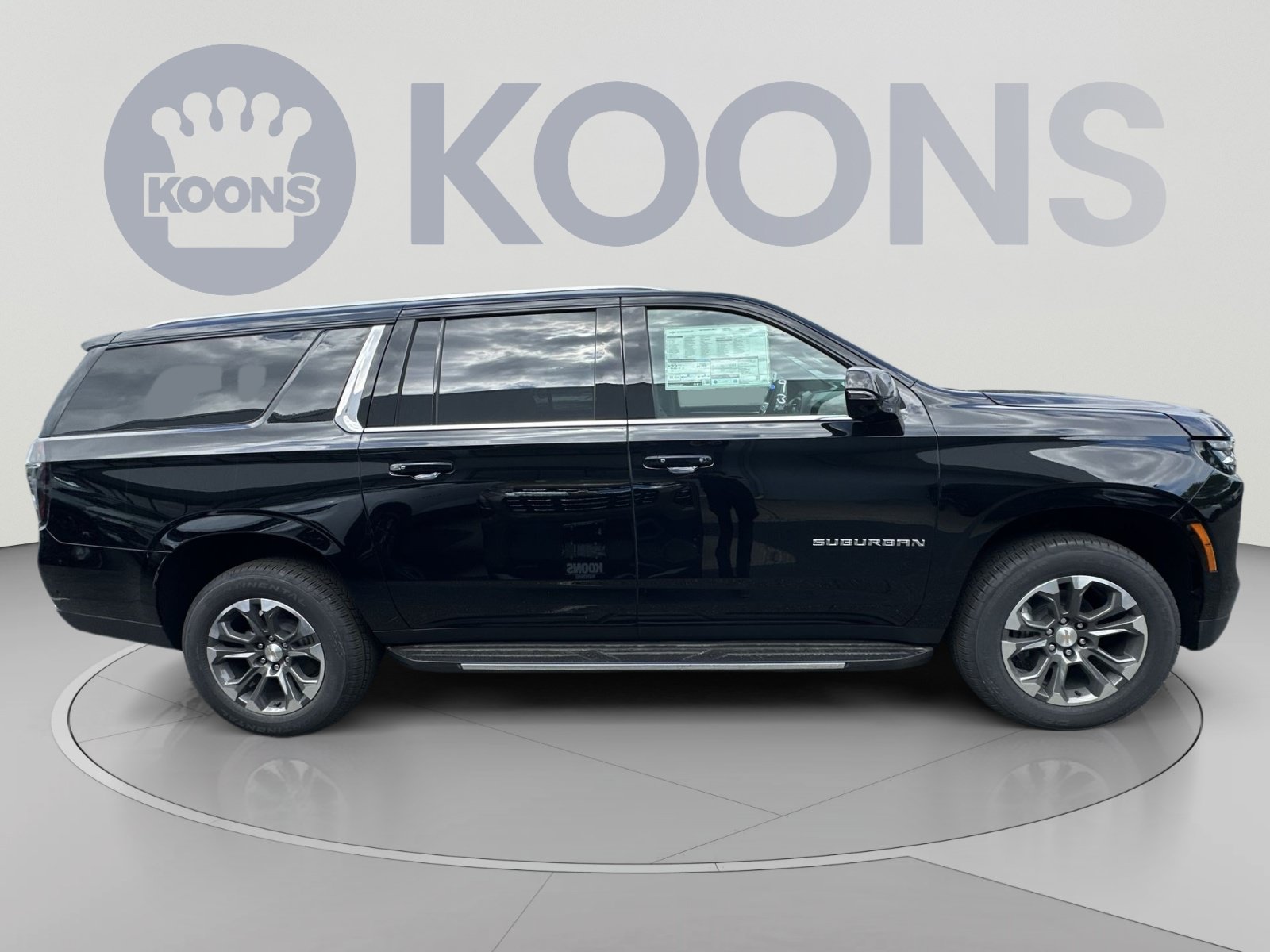 New 2026 Chevrolet Suburban LT w/ Comfort Package AWD/4WD image 8
