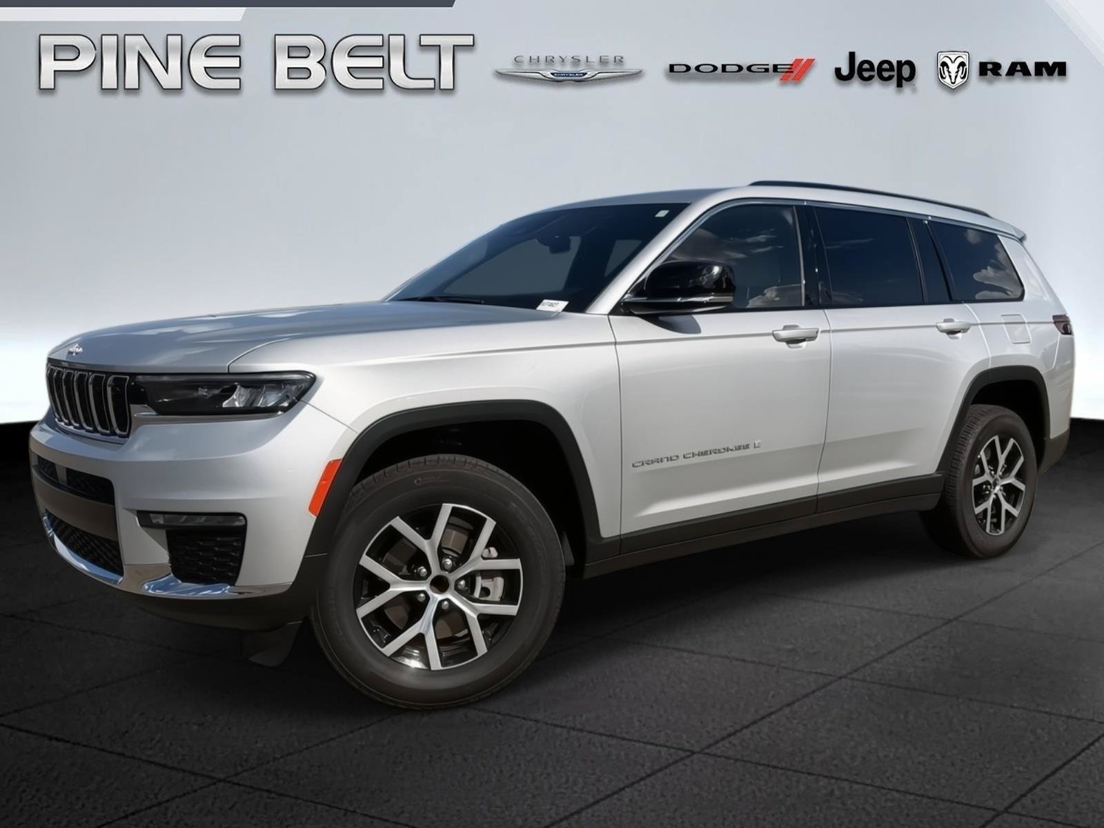 Certified 2025 Jeep Grand Cherokee L Limited w/ Trailer Tow Package