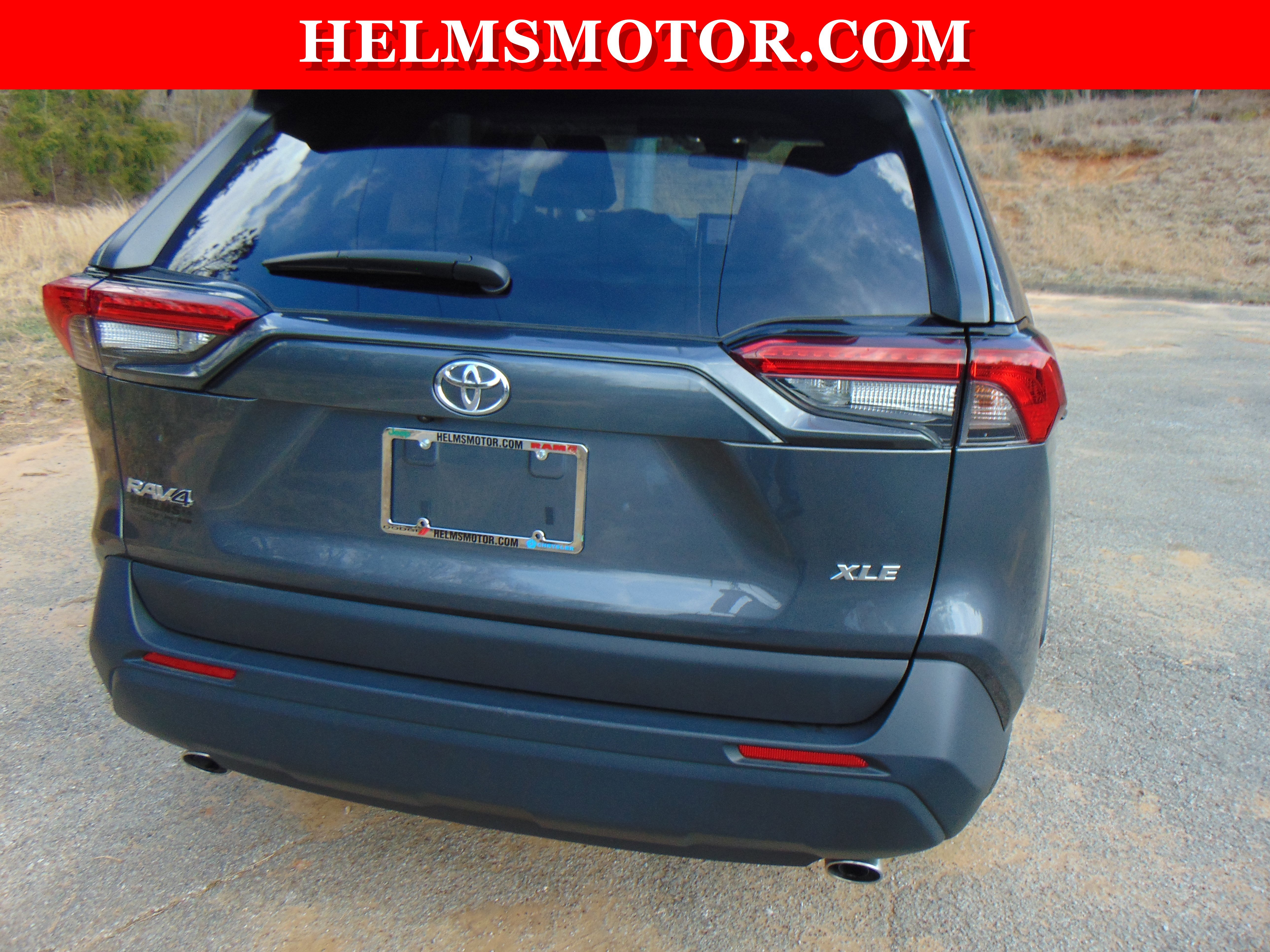 Used 2025 Toyota RAV4 XLE w/ Convenience Package image 19
