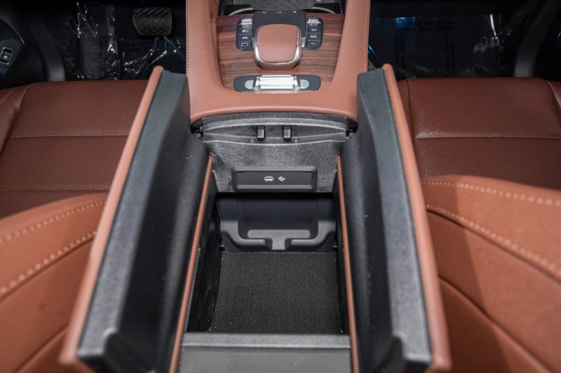 New 2026 Mercedes-Benz GLS 450 4MATIC image 22