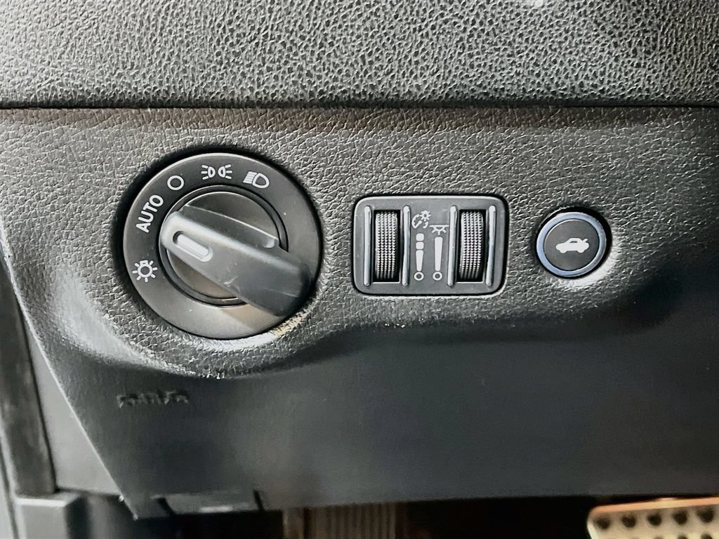 Used 2023 Dodge Charger R/T RWD image 10
