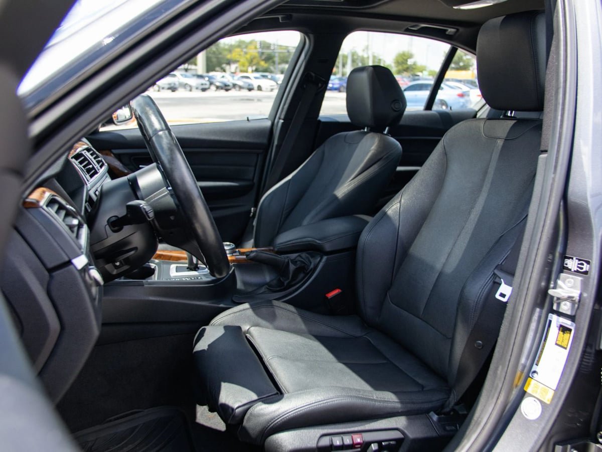 Used 2014 BMW 335i Sedan RWD image 18