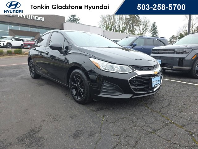 Used 2019 Chevrolet Cruze LS w/ LS Convenience Package image 1