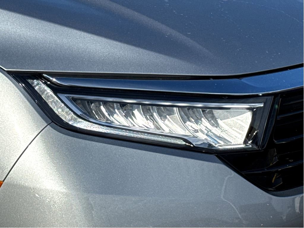 Used 2024 Honda Odyssey Elite image 5