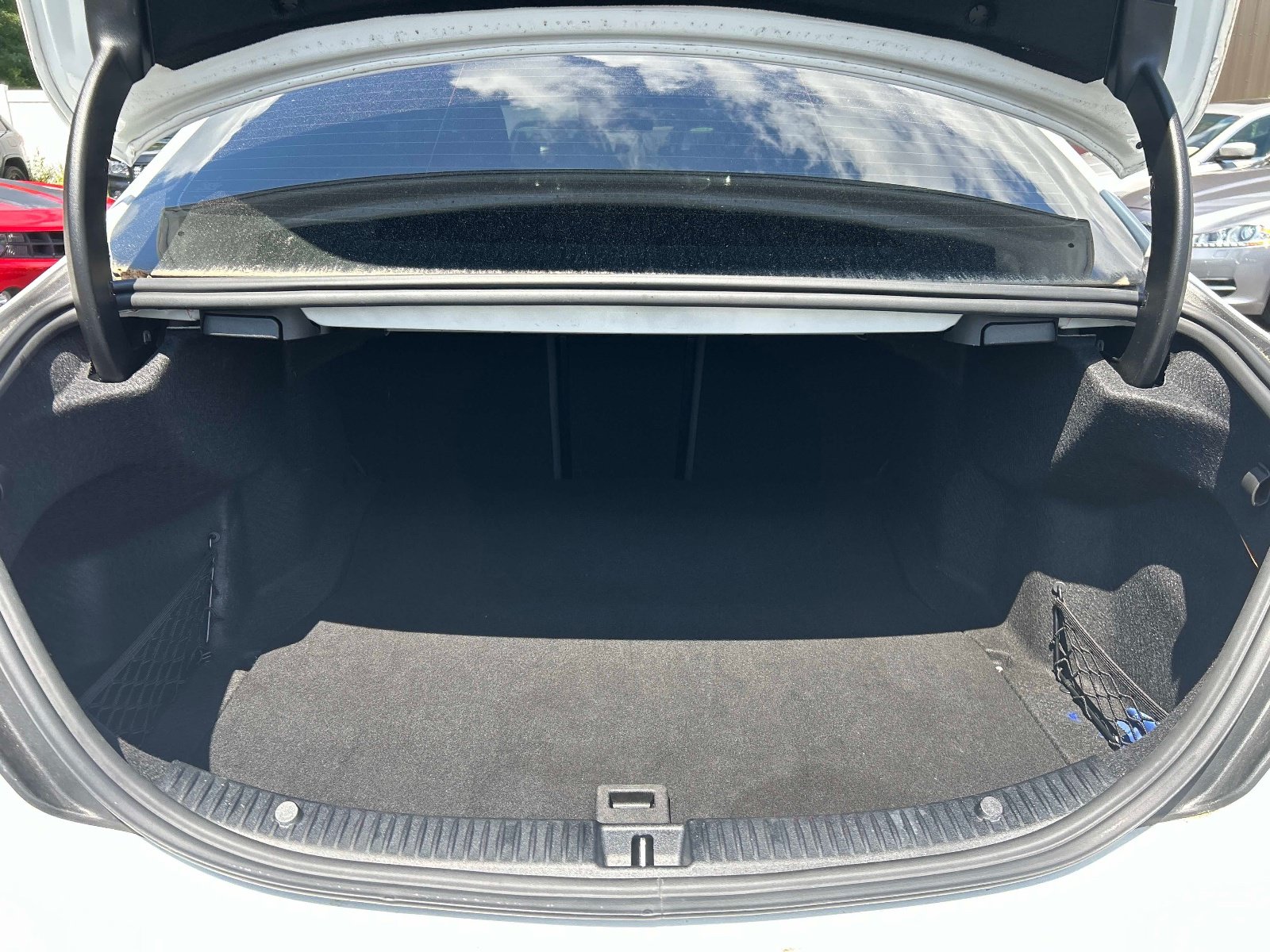 Used 2019 Mercedes-Benz C 300 4MATIC Sedan image 10