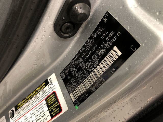 Used 2021 Toyota Sienna XLE FWD image 30