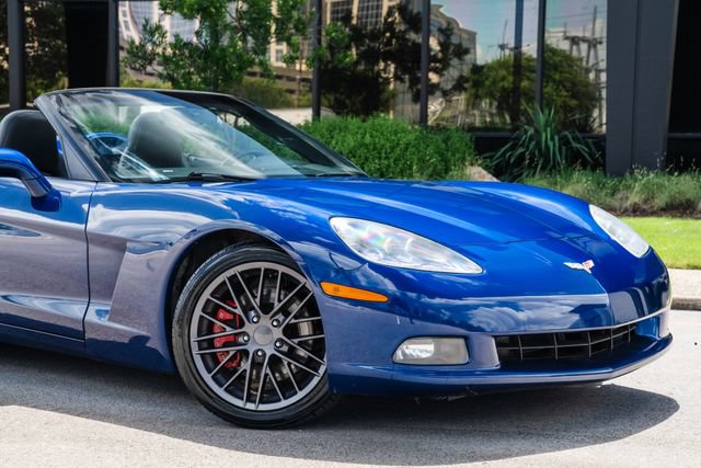 Used 2006 Chevrolet Corvette Convertible RWD image 38