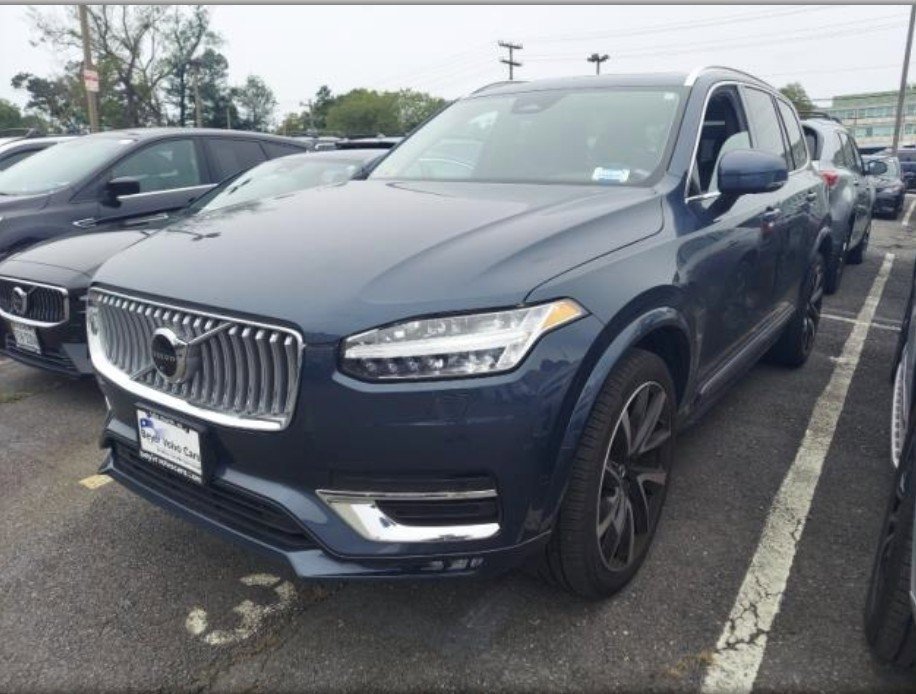 Certified 2023 Volvo XC90 B6 Plus w/ Protection Package