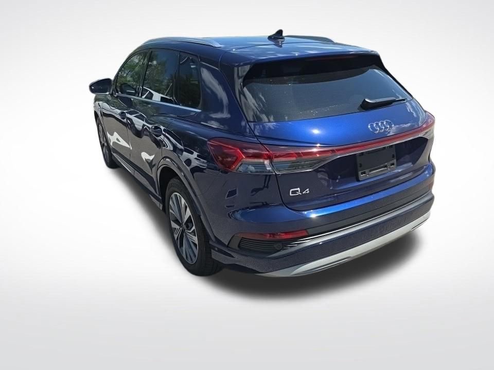 Used 2023 Audi Q4 e-tron Premium Plus w/ Premium Plus RWD image 5