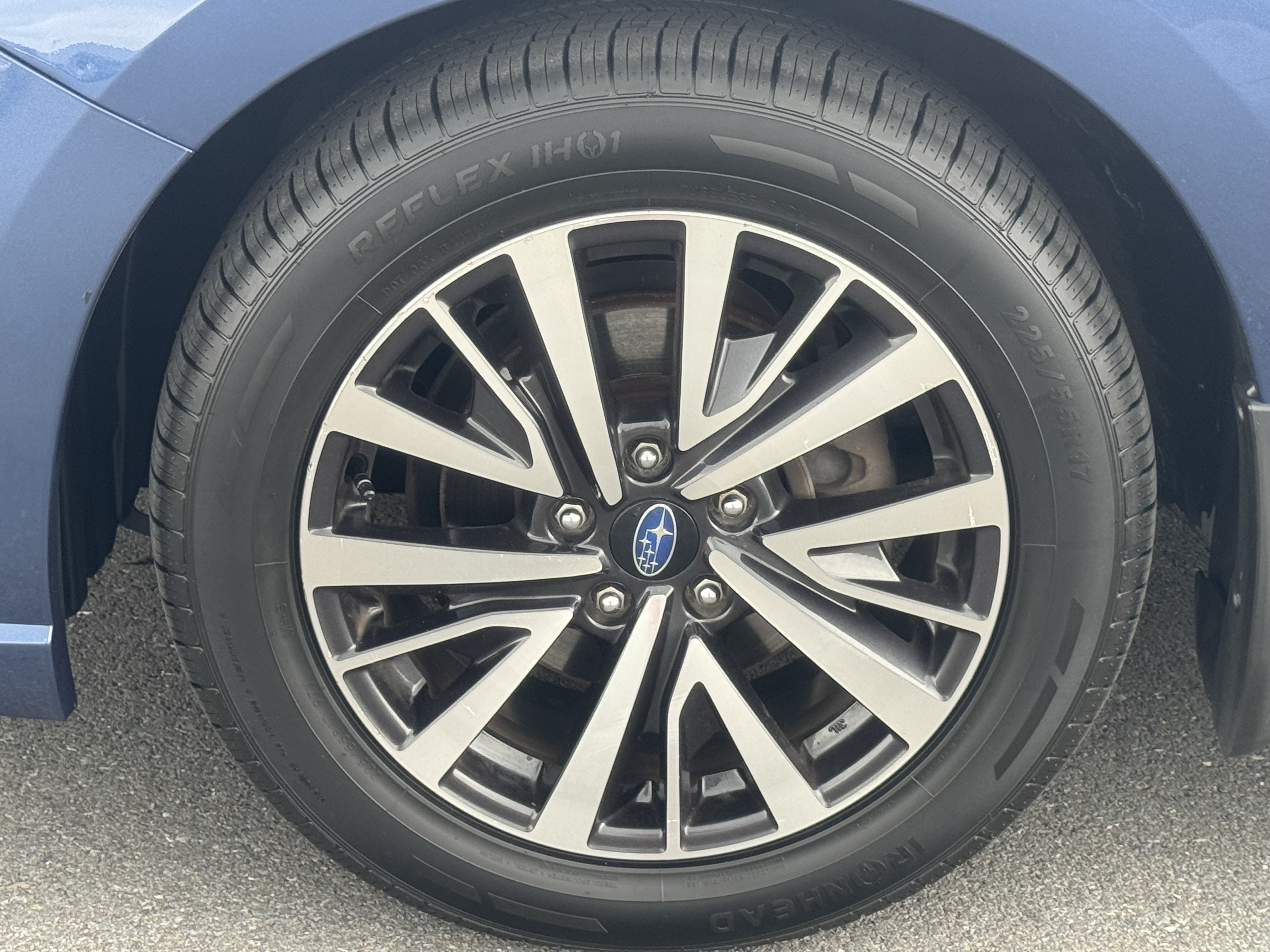 Used 2019 Subaru Legacy 2.5i Premium AWD/4WD image 11