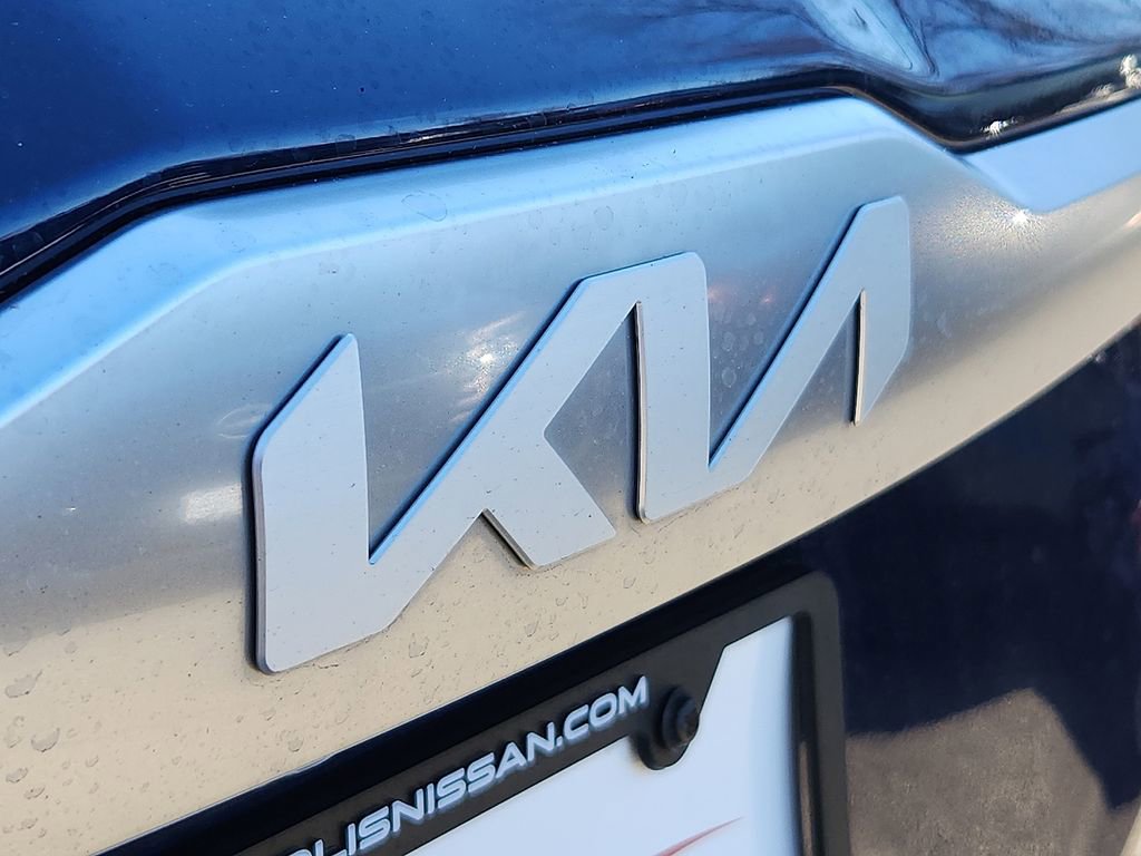 Used 2022 Kia Seltos EX image 30