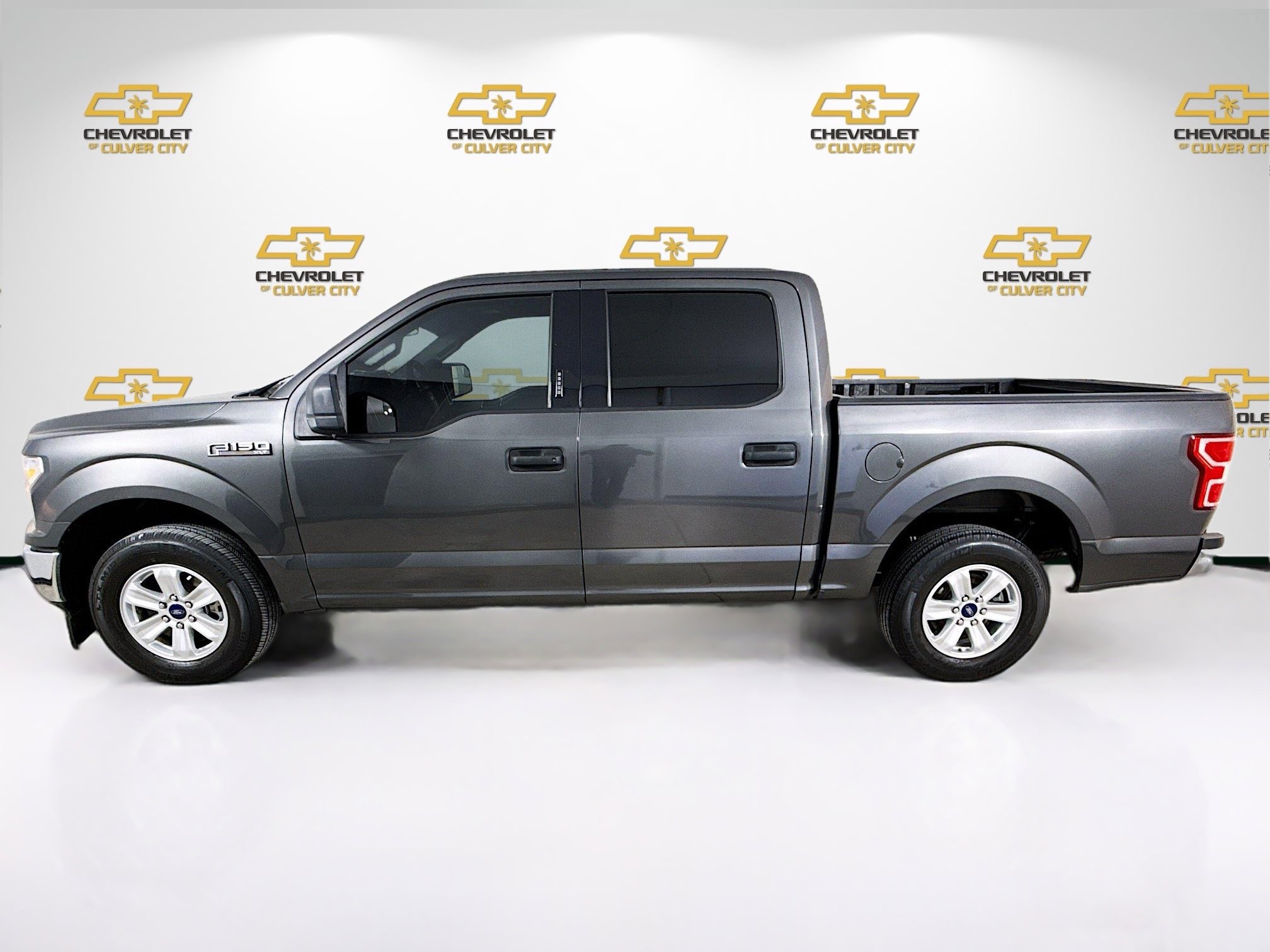 Used 2020 Ford F150 XLT image 4