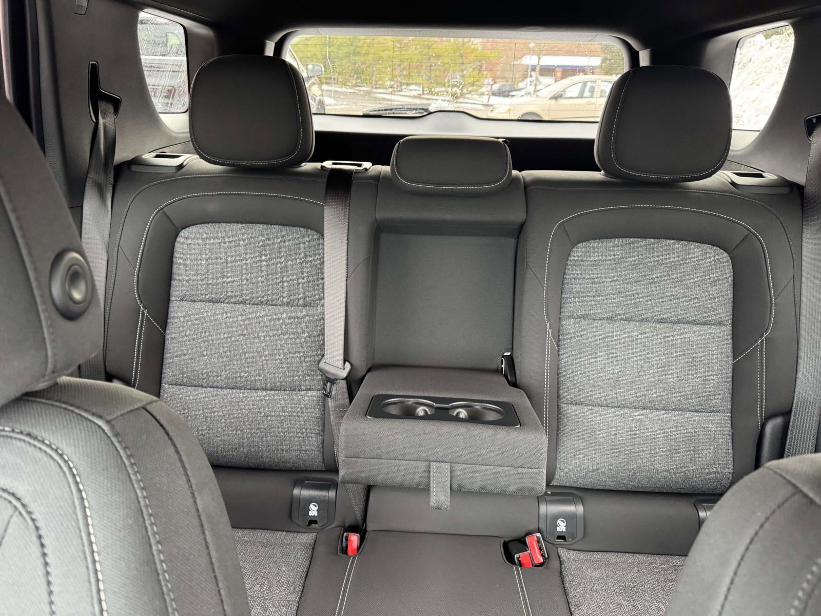 Used 2025 GMC Terrain Elevation image 40