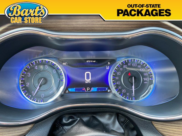 Used 2016 Chrysler 200 C w/ Premium Group FWD image 34