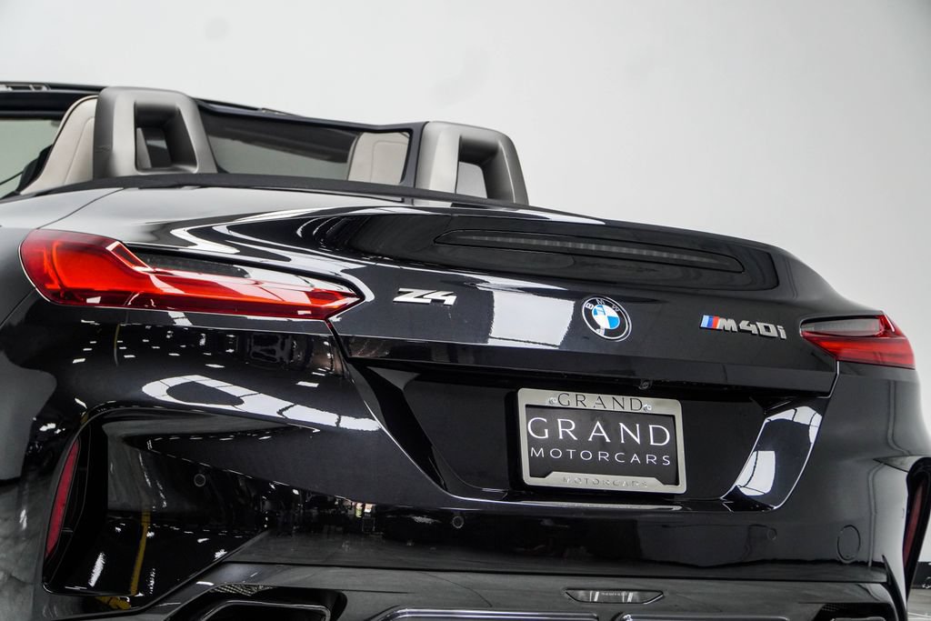 Used 2024 BMW Z4 M40i w/ Premium Package RWD image 21