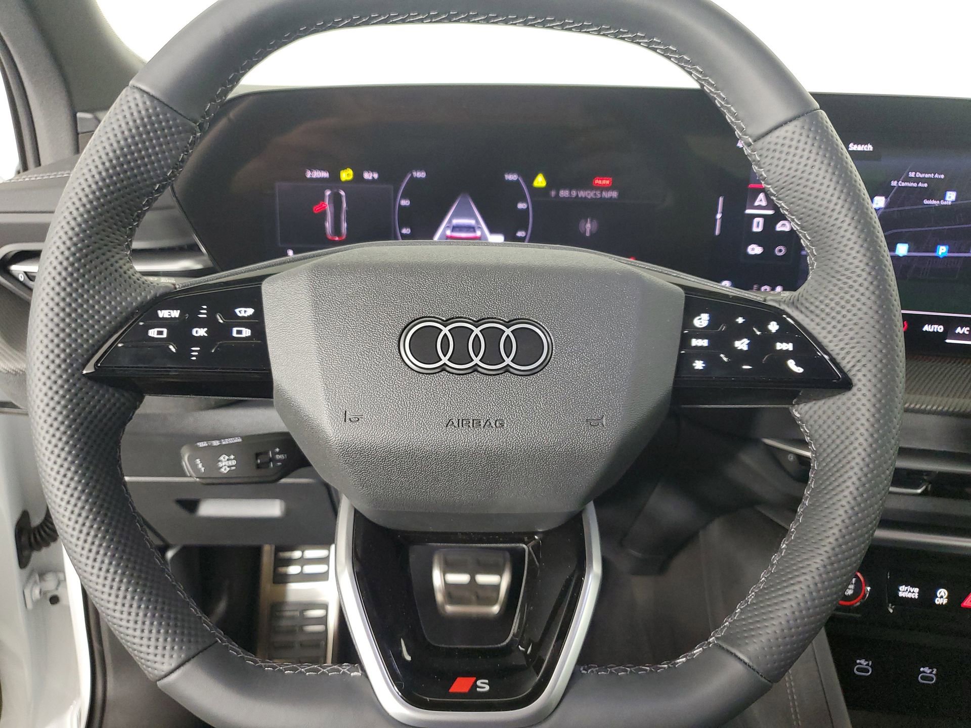 New 2025 Audi SQ5 Premium Plus image 32