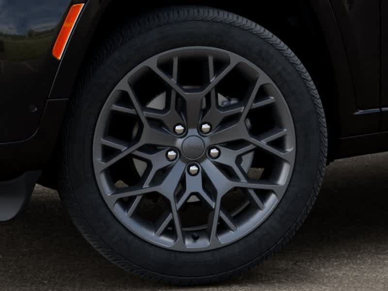 New 2026 Jeep Grand Cherokee Summit AWD/4WD image 8