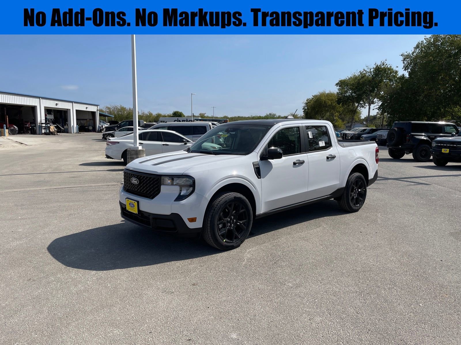 New 2025 Ford Maverick XLT w/ XLT Luxury Package