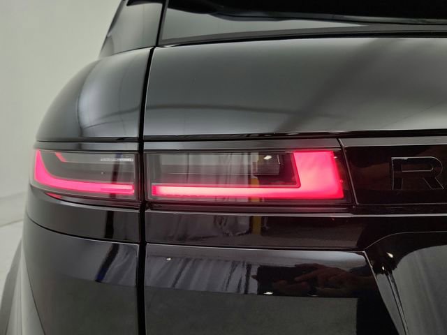 Certified 2025 Land Rover Range Rover Evoque S AWD/4WD image 31
