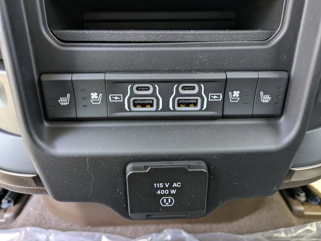 New 2026 RAM 1500 Limited AWD/4WD image 17