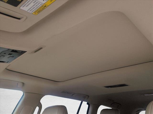 Used 2019 Lexus LX 570 4WD image 24