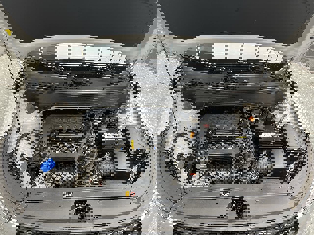 Used 2021 Hyundai Venue SE image 19