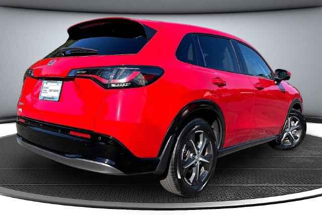 Used 2023 Honda HR-V EX-L image 5