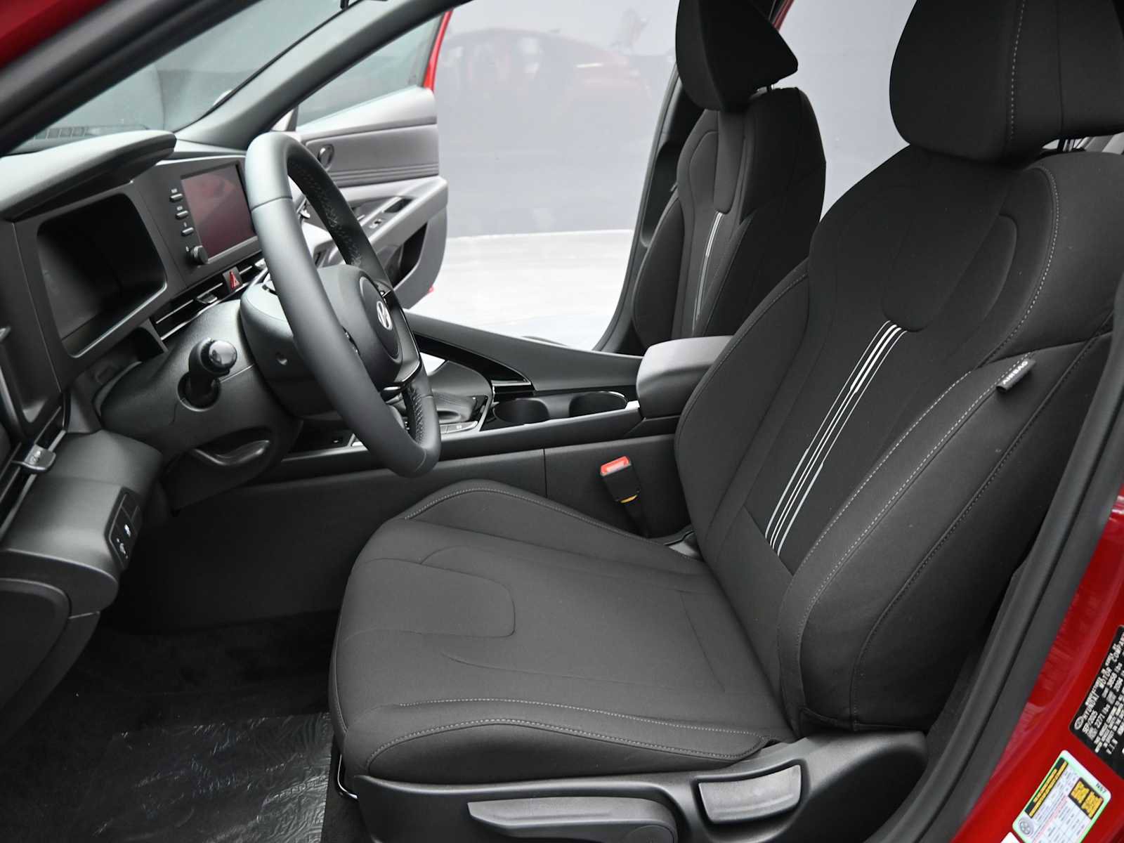 New 2026 Hyundai Elantra SEL Sport Premium image 15