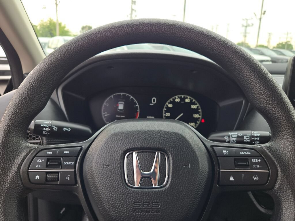 Used 2025 Honda HR-V LX image 35