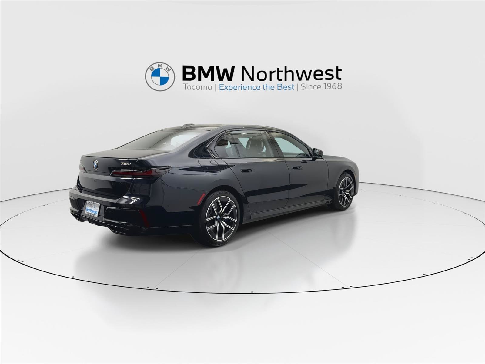 New 2026 BMW 760i xDrive w/ Executive Package image 3
